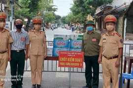 Tiếp thêm sức mạnh cho các chốt kiểm dịch phòng, chống Covid-19