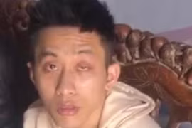 Hình ảnh độc quyền đối tượng dùng dao chém, cướp tài sản của lái xe taxi ở quận Cầu Giấy