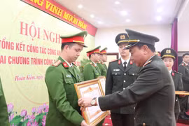 Phát huy thế mạnh, góp sức to lớn cho sự phát triển toàn diện ở địa bàn trung tâm Thủ đô