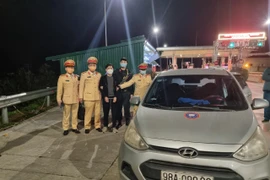 Giấu nhiều ma túy trong xe ôtô 