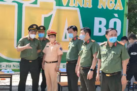 Giữ vững tuyệt đối an toàn các 'thành trì' chống Covid-19 tại 22 cửa ngõ Thủ đô