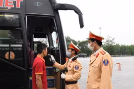 Kiểm soát chặt lái xe khách, phòng ngừa "tử thần" trên Quốc lộ