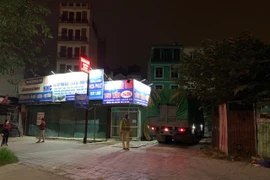 Cảnh sát giao thông kiên quyết xử lý lái xe chở quá trọng tải hơn 200% 