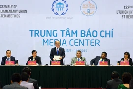 Chủ tịch Quốc hội Nguyễn Sinh Hùng: Hợp tác bình đẳng để cùng phát triển bền vững