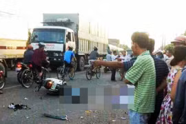 Người mẹ mang thai và con gái bị xe ben tông tử vong