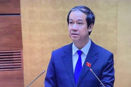 Bộ trưởng Bộ Giáo dục: Việc đọc, chép văn mẫu rất tai hại