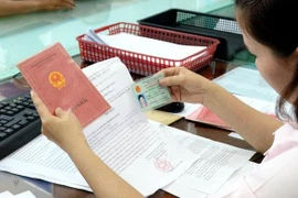 Chưa có nơi thường trú mới sau khi bán nhà có được giữ hộ khẩu tại nơi ở cũ?