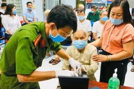 Quy định mới nhất về thủ tục làm căn cước công dân gắn chip với người bị thu hồi sổ hộ khẩu 