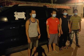 Cần xử lý nặng cá nhân dùng giấy đi đường, giấy xét nghiệm giả để "thông chốt" kiểm dịch