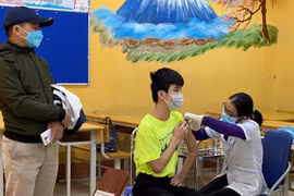 Cần có chế tài nghiêm khắc với cá nhân cố tình không tiêm vaccine phòng Covid-19