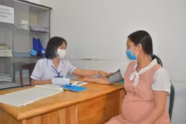 Quy định mới nhất về đối tượng, điều kiện hưởng, mức trợ cấp thai sản trong Công an 