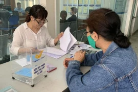 Từ tháng 7-2021: Thêm nhiều đối tượng được cấp thẻ BHXH miễn phí, tăng mạnh mức trợ cấp xã hội