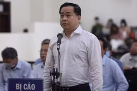 Từ việc Phan Văn Anh Vũ tiếp tục bị khởi tố: Đưa hối lộ có thể bị phạt tù tới 20 năm