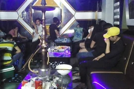 Quán karaoke "chui" làm lây nhiễm Covid-19 ở Ba Vì có thể bị xử lý về tội gì?