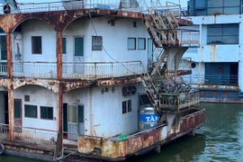 Toàn cảnh “nghĩa địa” du thuyền ở hồ Tây, Hà Nội