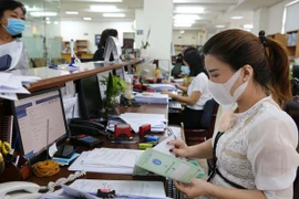 Tháng 12-2021: Nhiều chính sách quan trọng đối với công chức, viên chức có hiệu lực