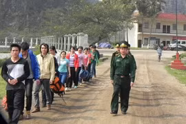 Bắt giữ đối tượng đưa người ra nước ngoài trái phép