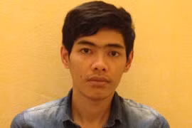 Bắt đối tượng chuyên mua bán ma túy giữa trưa