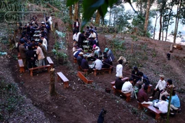 Tục xem gan lợn để biết vận mệnh trong năm