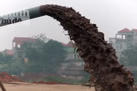 "Vòi bạch tuộc" rút ruột sông Hồng