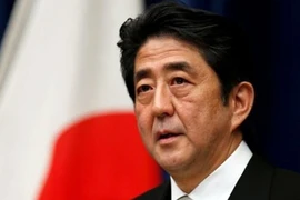 Thủ tướng Nhật Bản và phu nhân bắt đầu thăm chính thức Việt Nam