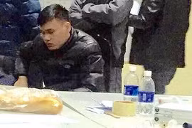 Bắt "trùm" ma túy người Trung Quốc, phát hiện cả kho súng, đạn