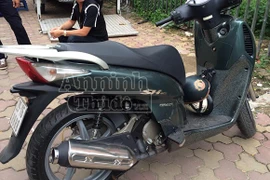 Đeo biển tứ quý 8, “xe sang” bị phát hiện là “hàng” trộm cắp