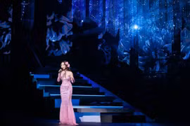 “The Vocalist” - Dấu mốc mới trong sự nghiệp ca hát của Uyên Linh