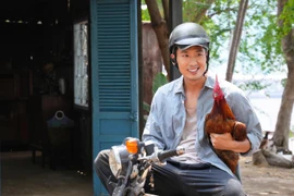 Tuấn Trần lột xác thành “chiến thần đá gà” trong “Làm giàu với ma”