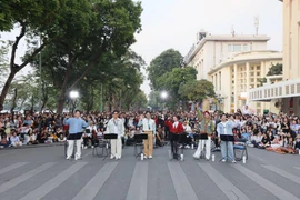 Cận Tết, “Xuân Hạ Thu Đông rồi lại Xuân 3” đã về Thủ đô Hà Nội 