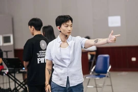 Hoàng Dũng mang công nghệ âm thanh tiên tiến sử dụng vào concert "Xoay tròn"