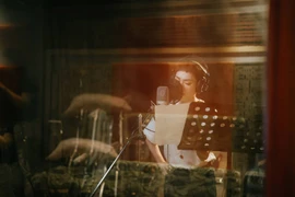 Trà My bất ngờ "tái xuất", hát nhạc phim "Nụ hôn bạc tỷ" 