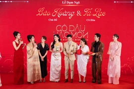 NSND Hồng Vân “vạch trần” sự phông bạt của gia đình Kiều Minh Tuấn