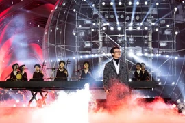 Hà Anh Tuấn chào năm mới bằng bộ đôi album trên nền tảng trực tuyến