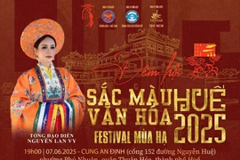 Tuần lễ "Áo dài cộng đồng Huế" - điểm nhấn di sản trong đêm diễn “Sắc màu văn hoá”