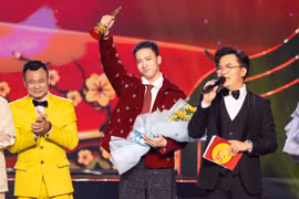 S.T Sơn Thạch nhận giải Mai Vàng, khép lại một năm thăng hoa