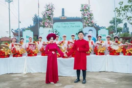 Thái Trinh - Thái Minh diện áo dài, rạng rỡ trong lễ hằng thuận