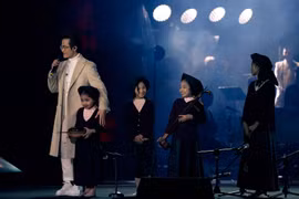 Hà Anh Tuấn quyết định mang phim tài liệu “Chân trời rực rỡ” ra rạp 