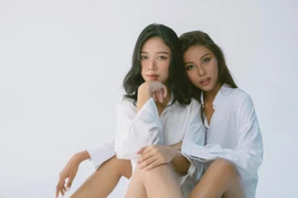 Thạch Thu Thảo và Á hậu Hoa Đan tung bộ ảnh cực chất