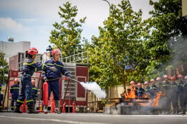 Chiến sĩ quả cảm: Tiến Luật, Lê Dương Bảo Lâm bị chỉ huy nhắc nhở vì “ sơ hở là tiểu phẩm” 