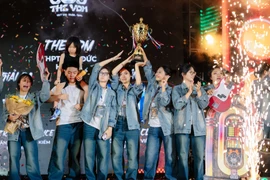 Chung kết “FPTU Showcase 2025”: Bữa tiệc vũ đạo bùng cháy, nơi GenZ “cất cánh” cùng đam mê