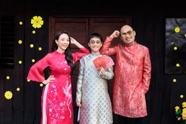 Đến hẹn lại lên, Thu Trang - Tiến Luật ra mắt "Tết đến rồi về nhà thôi 7" 