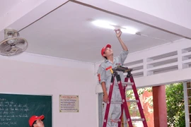 “Ánh sáng học đường” - mô hình chiếu sáng chuẩn cho trường học