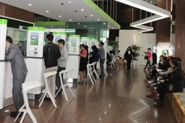 Từ 15-3: Chỉ cá nhân, pháp nhân mới được vay vốn ngân hàng