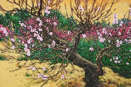 Sắc thắm hoa đào trong tác phẩm của họa sỹ Còm