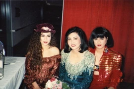 Nữ danh ca Họa Mi công bố những hình ảnh tư liệu quý giá 