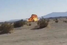 [VIDEO] Khoảnh khắc máy bay tàng hình F-35B Mỹ lao xuống đất nổ tung