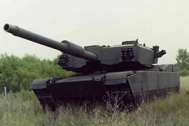 [ẢNH] Nga sẽ kích thích Mỹ khôi phục siêu xe tăng ‘thần sấm’?