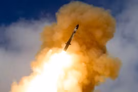 [ẢNH] Mỹ đánh chặn thành công tên lửa đạn đạo liên lục địa, thông điệp rắn gửi tới Bắc Kinh