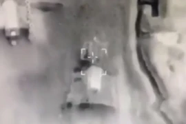 [VIDEO] Khoảnh khắc UAV cảm tử của Azerbaijan phá hủy tổ hợp S-300 Armenia